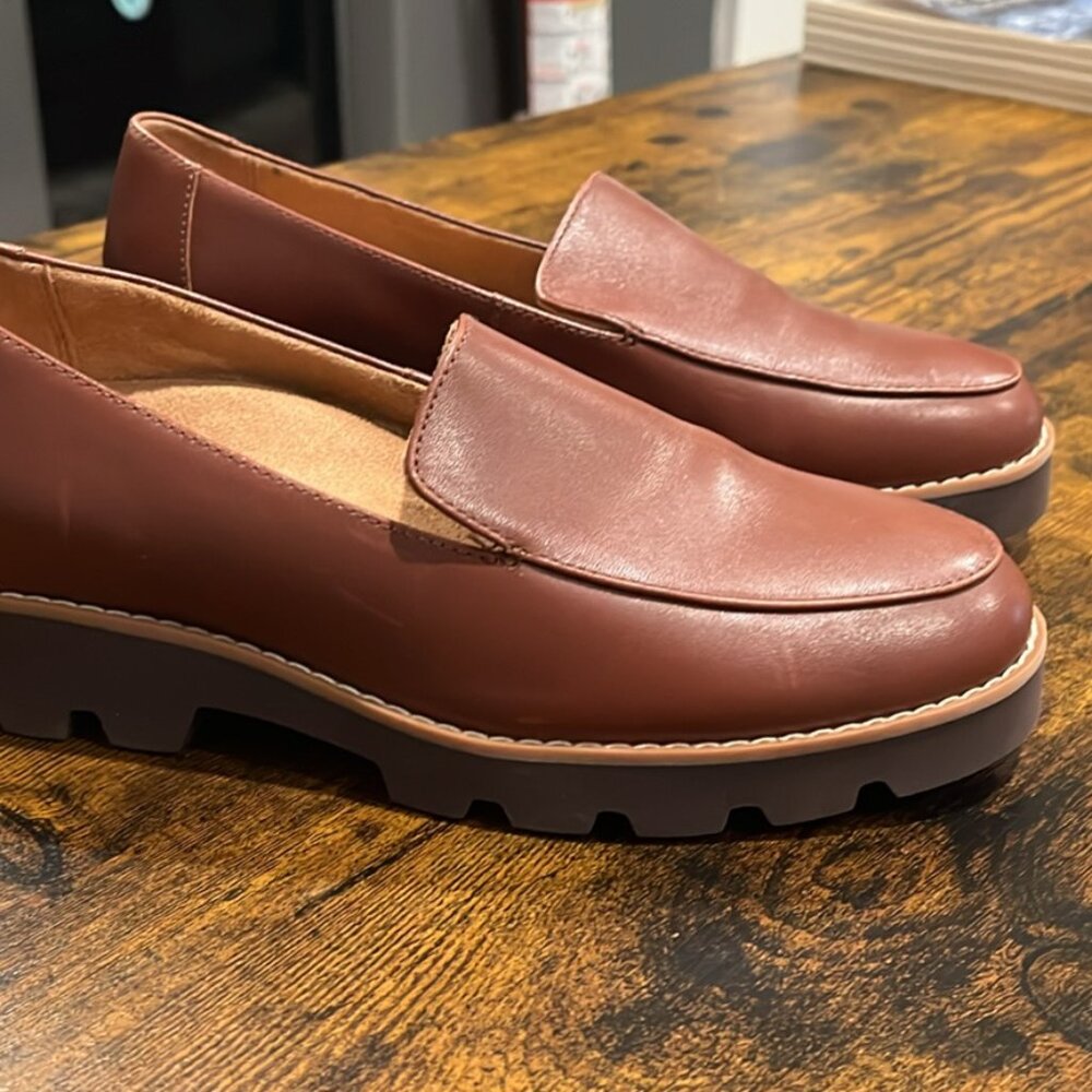 Vionvic Kensley Slip on Loafers- Brown (US size 5 Women's)